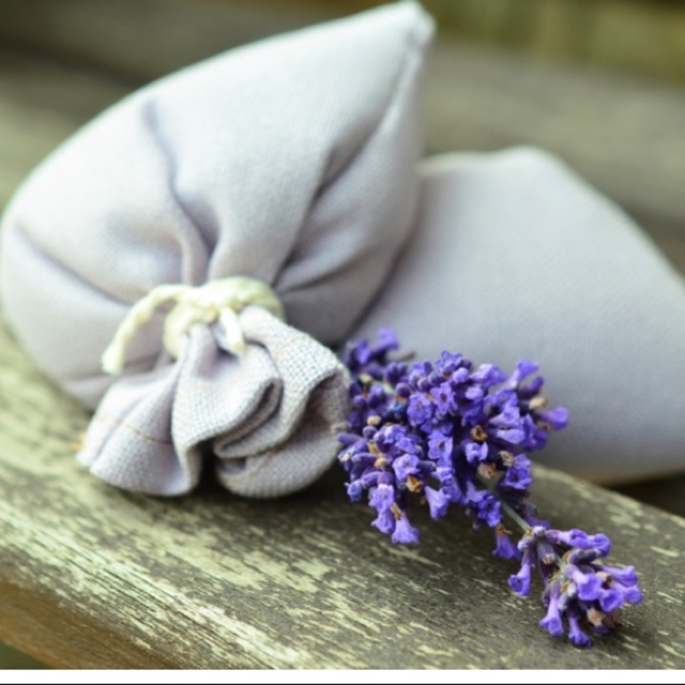 🌸 50% OFF ALL BUNDLES OF 3 OR MORE🌸